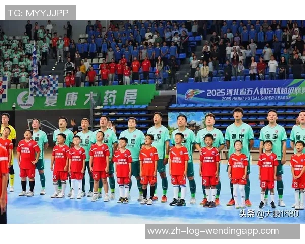 足球爆款热潮来袭探索新兴品牌与球迷文化的完美结合